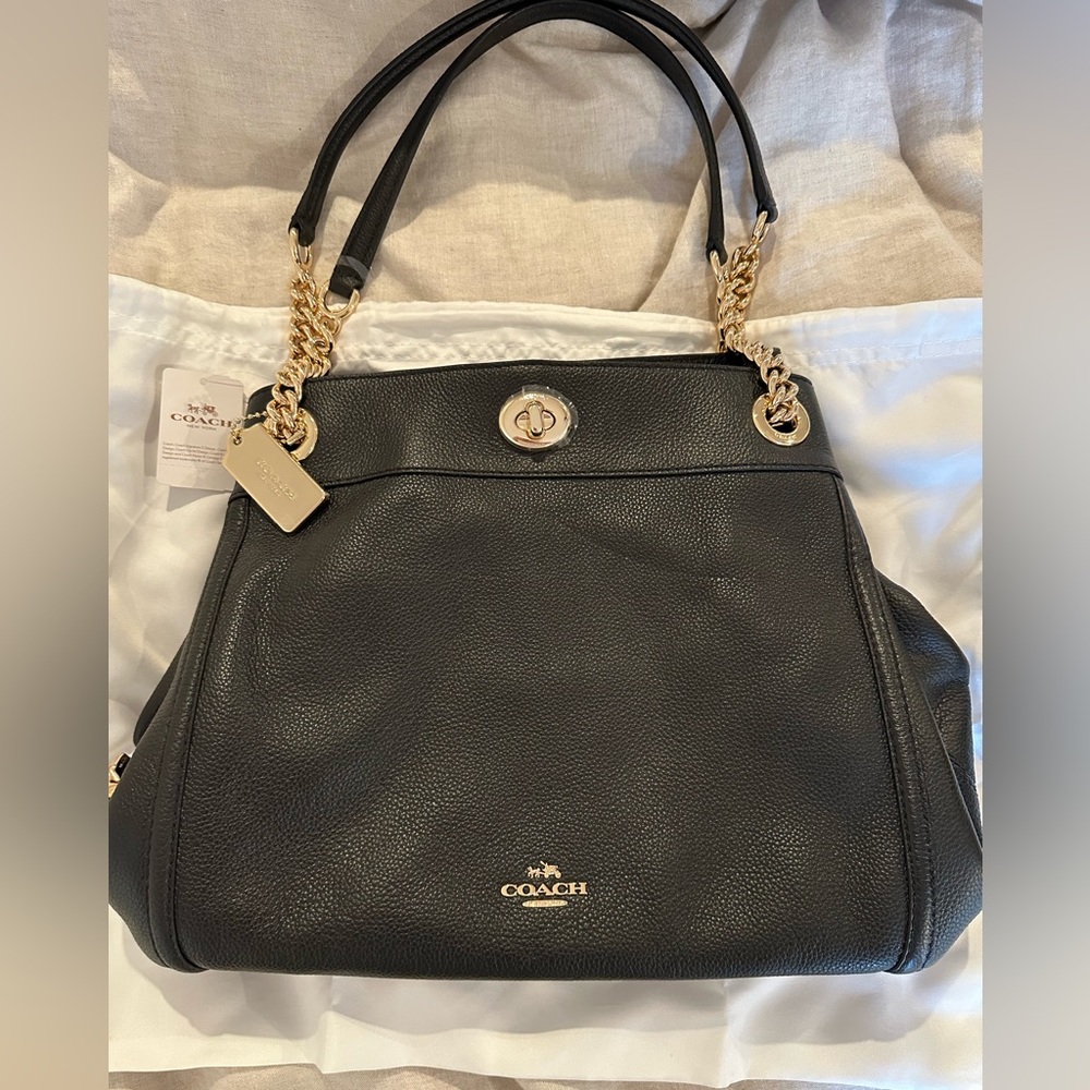 COACH Edie Pebble Turnlock Shoulder Bag